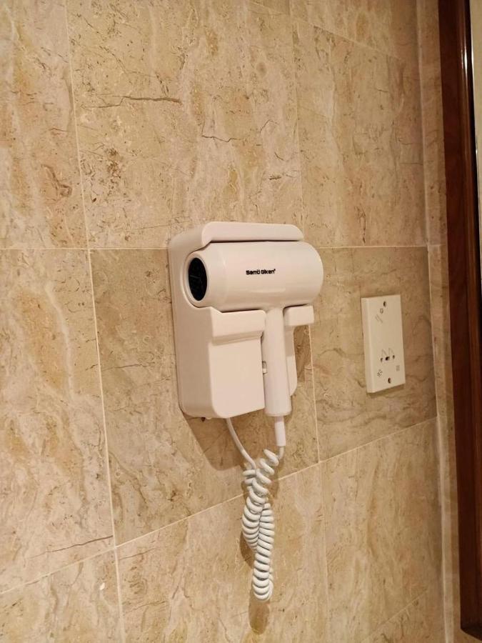 Ehsan Seaview Hotel פורט דיקסון מראה חיצוני תמונה