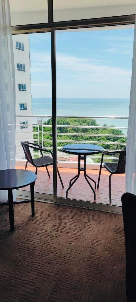 Ehsan Seaview Hotel פורט דיקסון מראה חיצוני תמונה